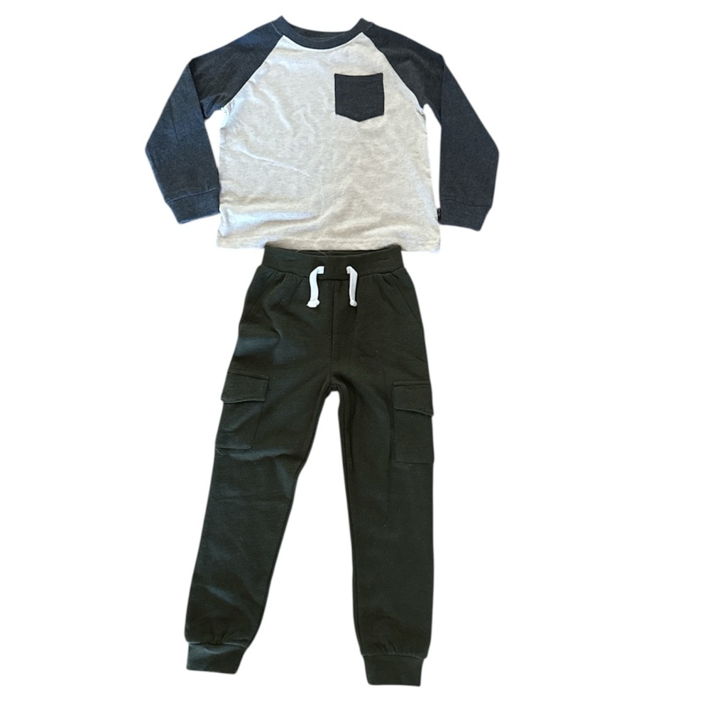 American Hawk Boy's Set Size 4 Long Sleeve T-Shirt + Joggers